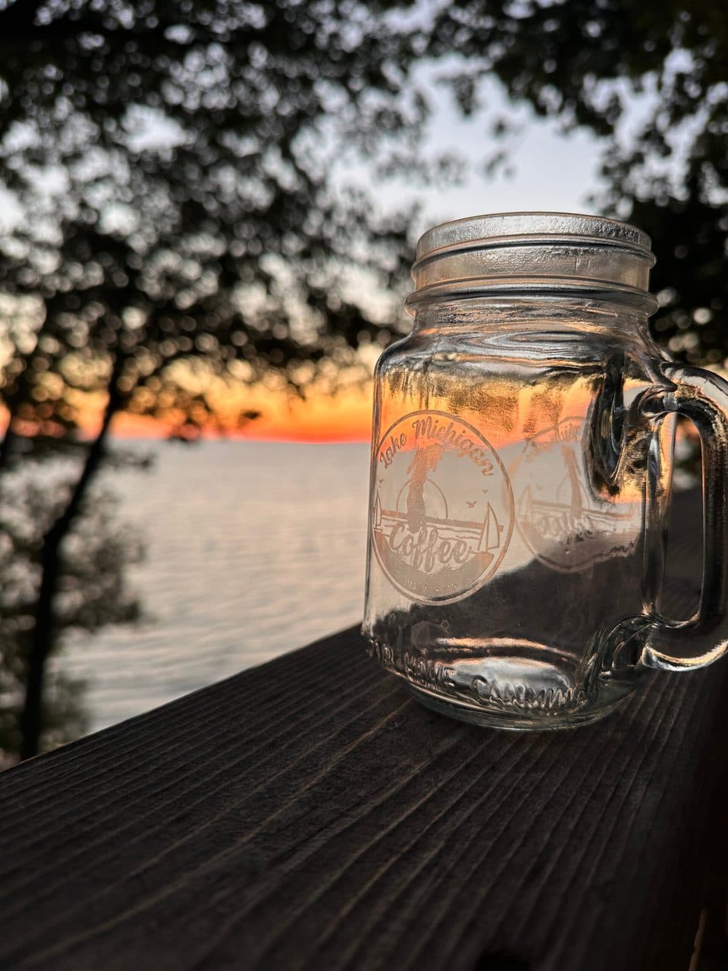 Clear glass Lake Michigan Coffee mug with lid